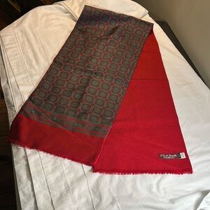 Red and Gray Patterned Scarf